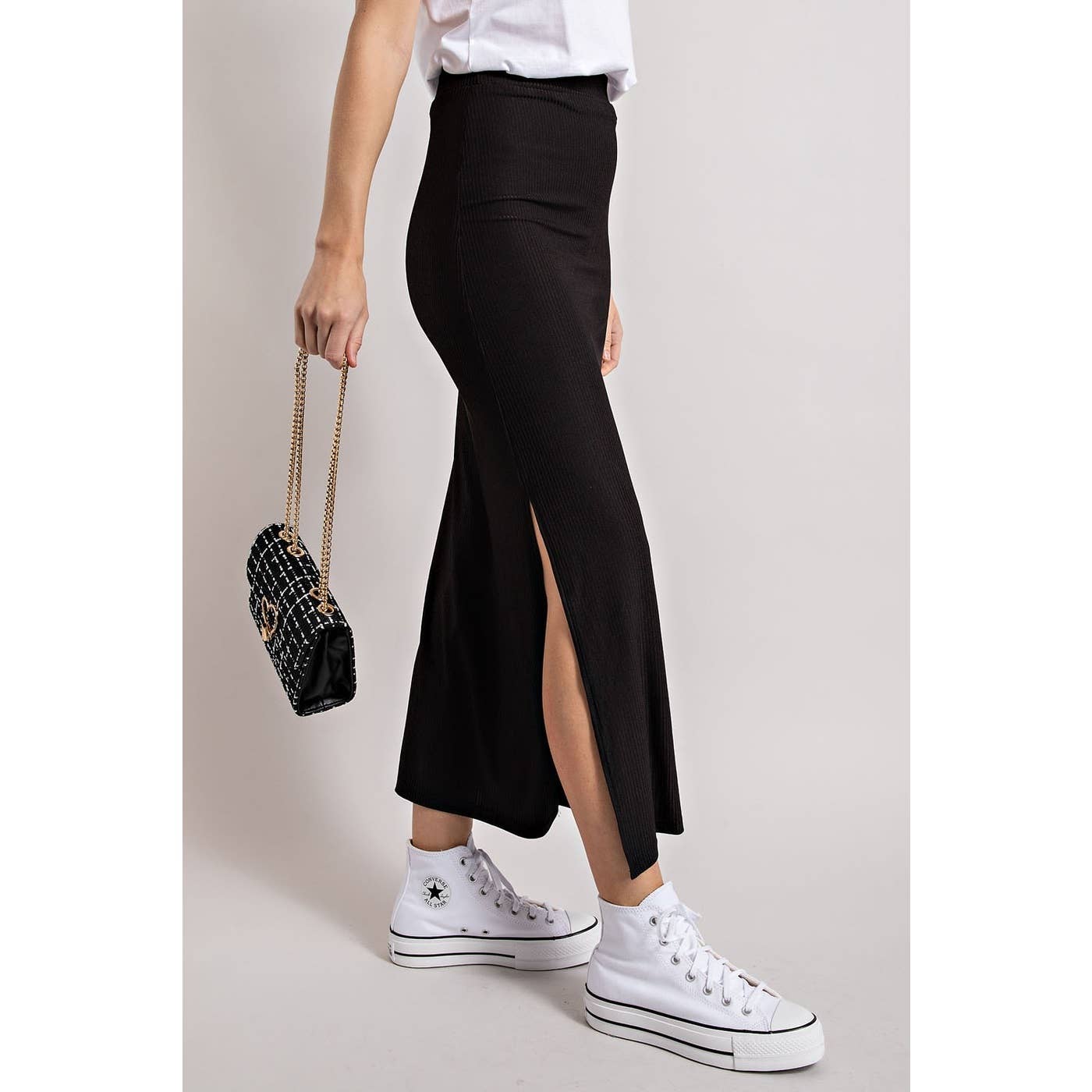 RIBBED KNIT MIDI SKIRT WITH SLIT