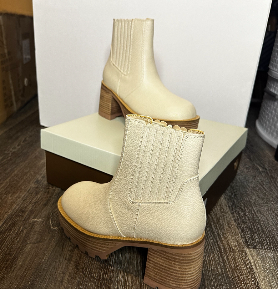 The Aubrey Off White | Platform Paneled Boots